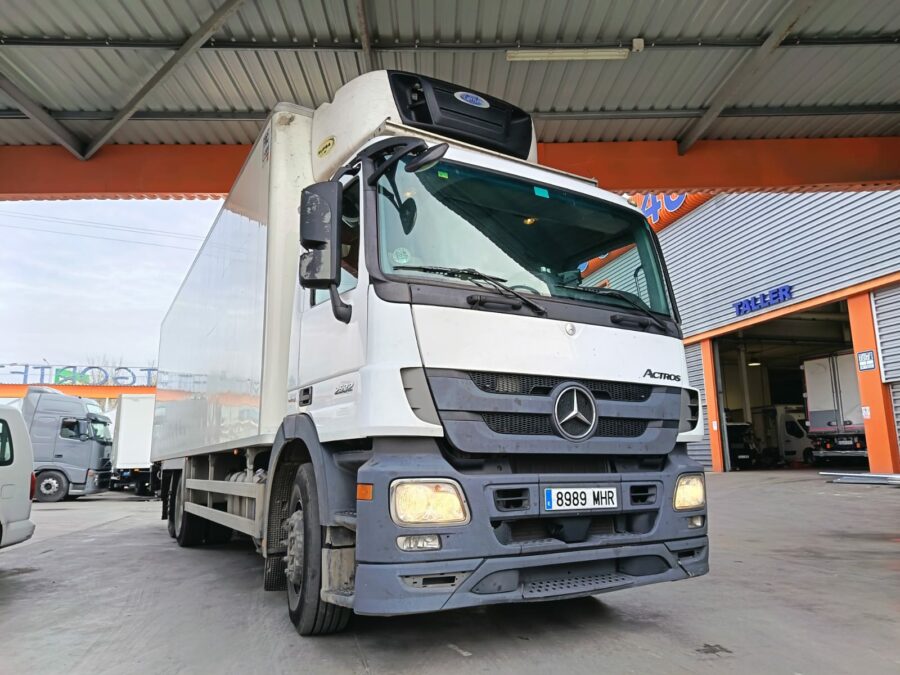 ACTROS 2532 NLG FRIGO E5 ETIQUETA B
