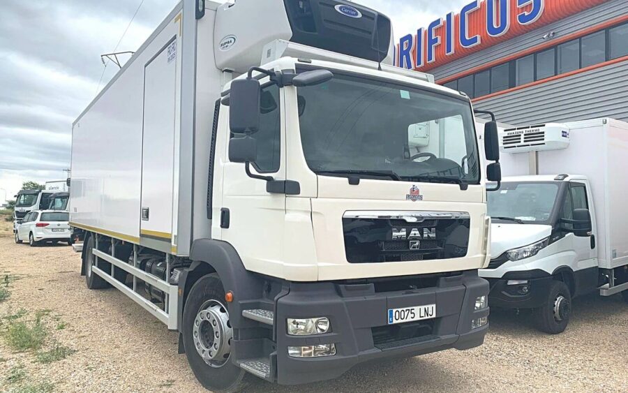 MAN- TG 18.290 BL FRIGO E6 ETIQUETA C