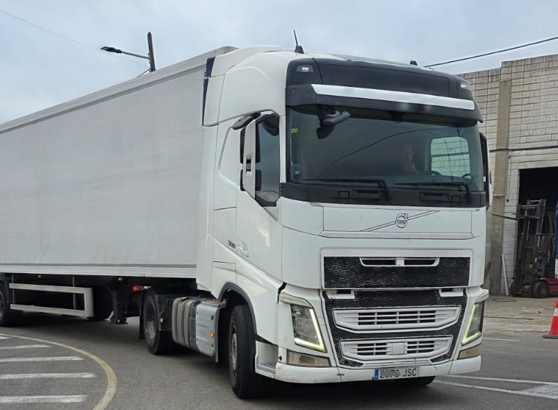 FH 510 CABEZA TRACTORA ETIQ.C