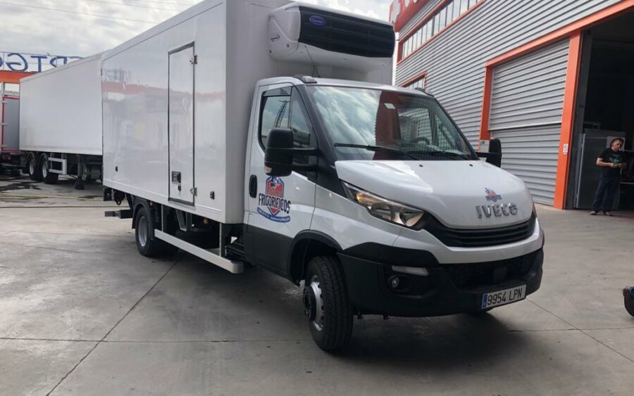 DAILY 70C18 FRIGO FRC E6 ETIQUETA C